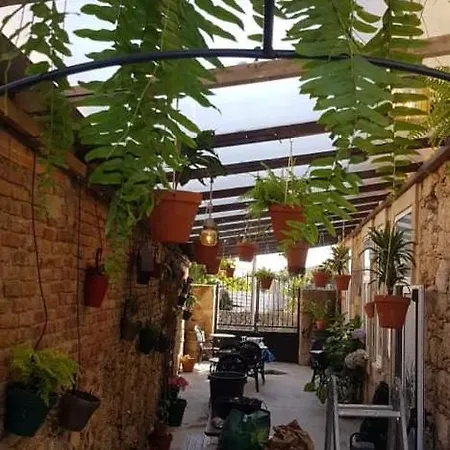 Pensión Garden Place Rural